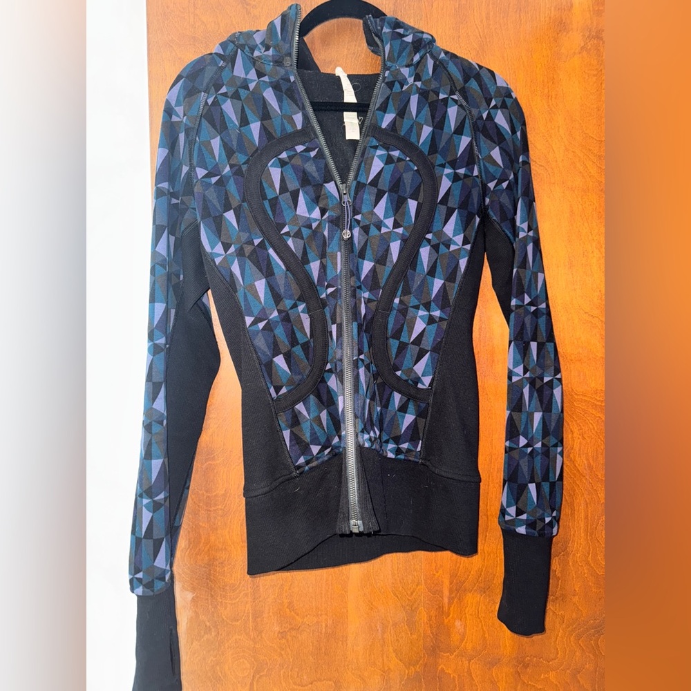 LULULEMON Geometric Patterned Women's Jacket